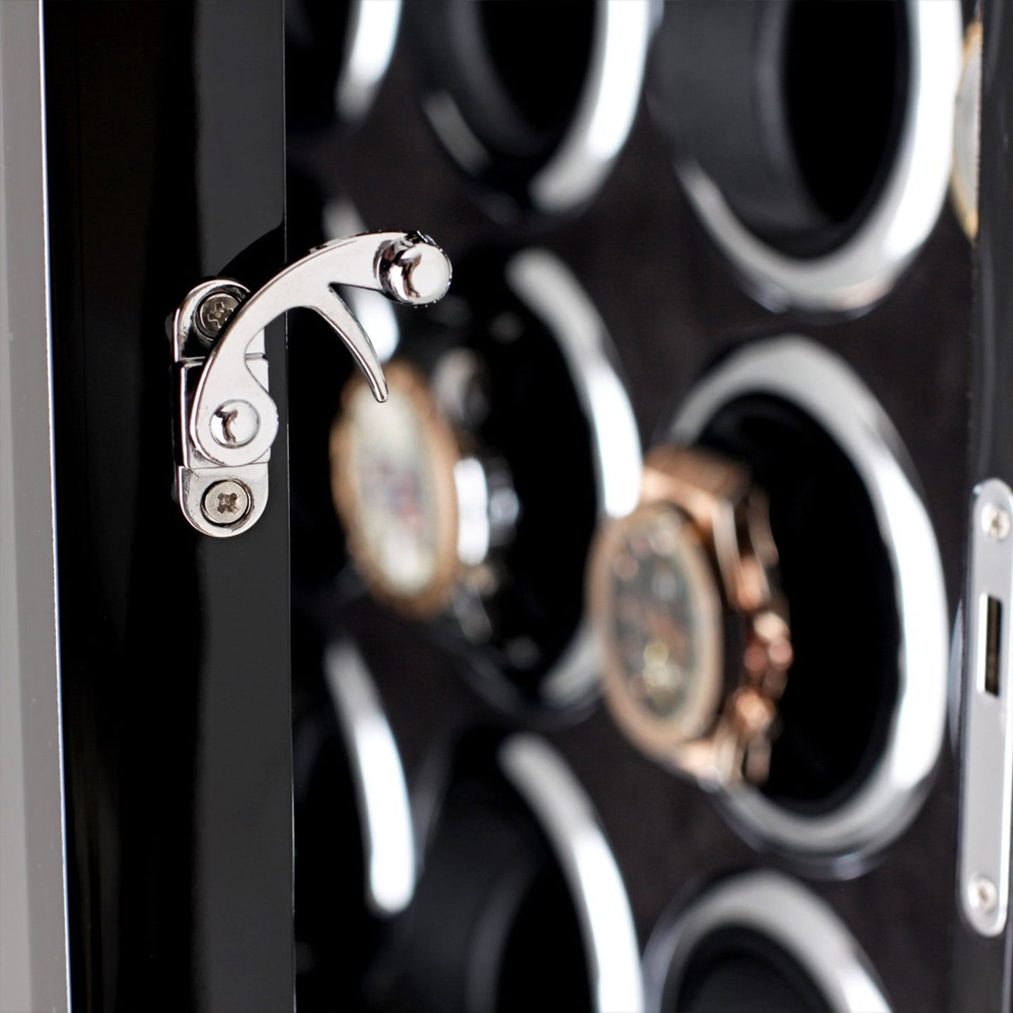 YACHTLINE™ Series 16